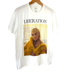 The Thread Shop Christina Aguilera Liberation T-Shirt L‎ White Graphic Tour Tee